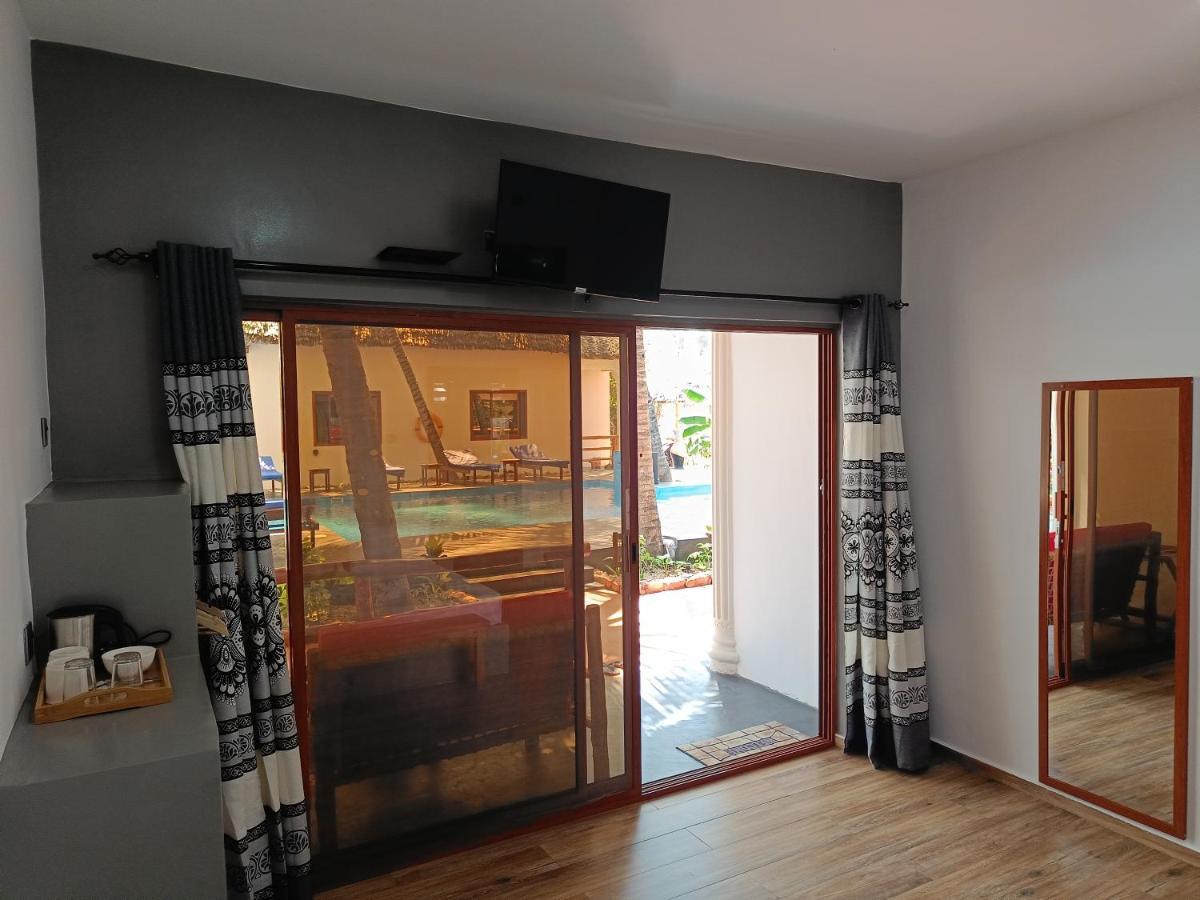 Little Pompeji Boutique Hotel - Adults Only Jambiani  Buitenkant foto