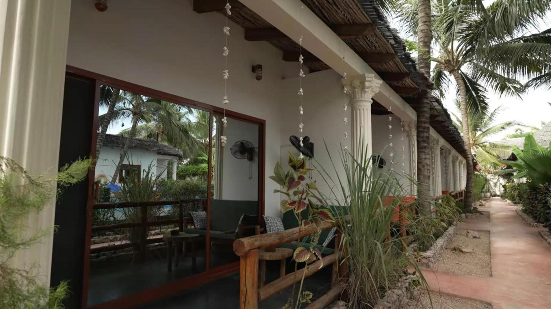 Little Pompeji Boutique Hotel - Adults Only Jambiani  Buitenkant foto